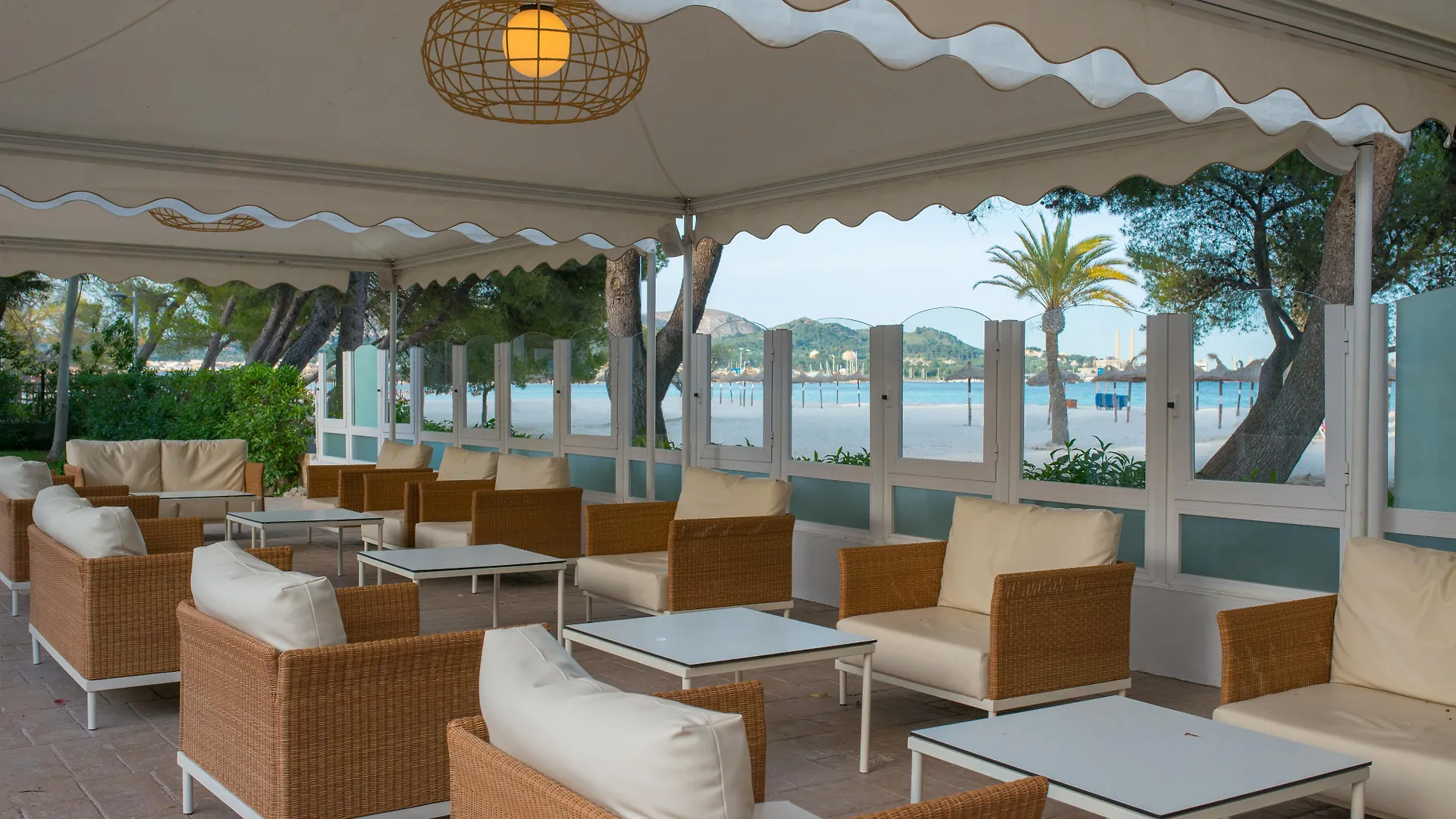 ****  Hotel Iberostar Waves Ciudad Blanca Alcudia  Hiszpania